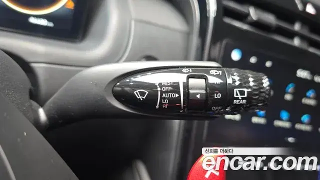 Hyundai Tucson Hybrid 2023 — ფოტო 19/20