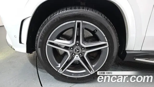 Mercedes-Benz GLS-Class 2021 — ფოტო 3/20