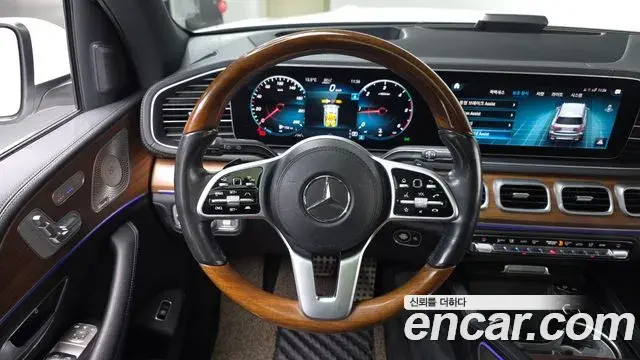 Mercedes-Benz GLS-Class 2021 — ფოტო 2/20