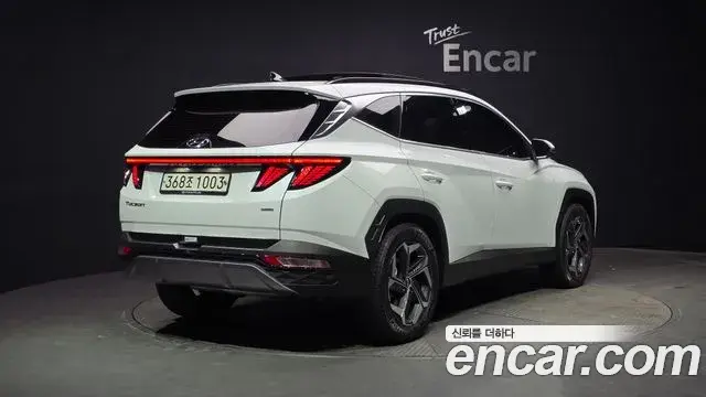 Hyundai The New Tucson 2021 — Фото 2/20