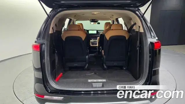 Kia Carnival 2022 — Photo 3/20