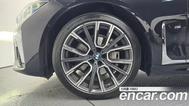 BMW 7 Series 2022 — Şəkil 18/20