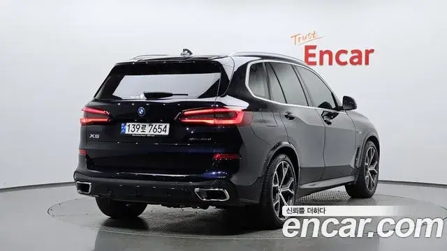 BMW X5 2023 — Photo 18/20