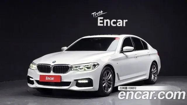 BMW 5 Series 2020 — ფოტო 2/20