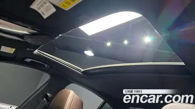 BMW 5 Series 2020 — ფოტო 15/20