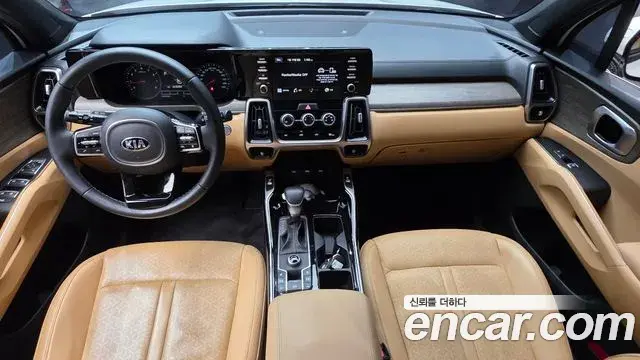 Kia Sorento 2021 — Фото 7/20