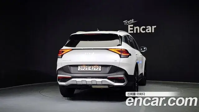 Kia Sportage 2021 — Фото 4/20
