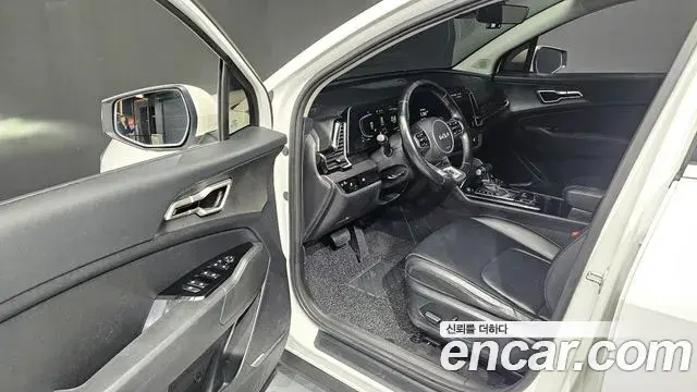 Kia Sportage 2021 — Фото 10/20