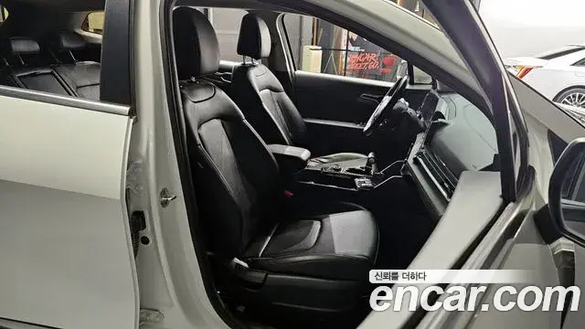 Kia Sportage 2021 — Фото 12/20