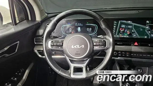 Kia Sportage 2021 — Фото 13/20