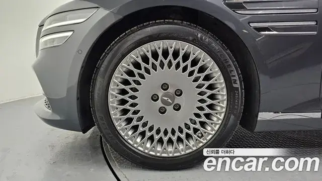 Genesis G80 2020 — Şəkil 10/20