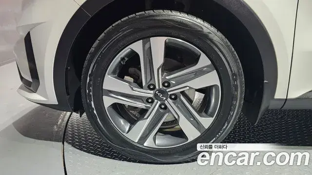 Kia Sorento 2022 — Şəkil 2/20