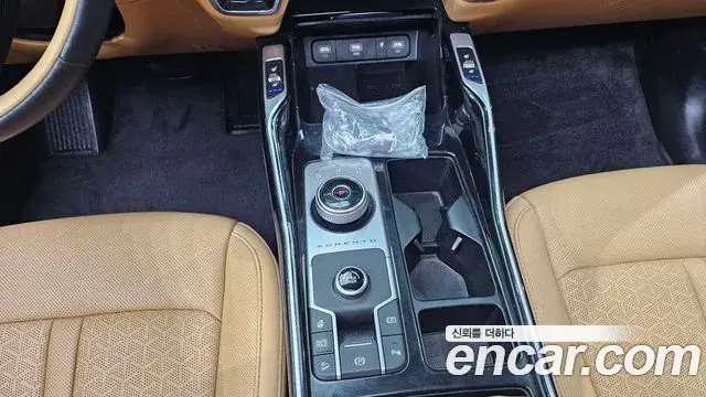 Kia Sorento 2022 — Şəkil 15/20