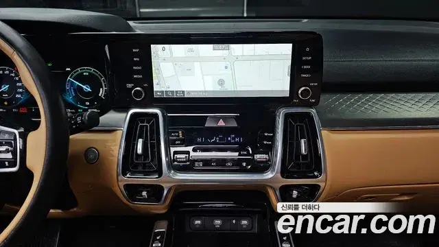 Kia Sorento 2022 — Şəkil 18/20