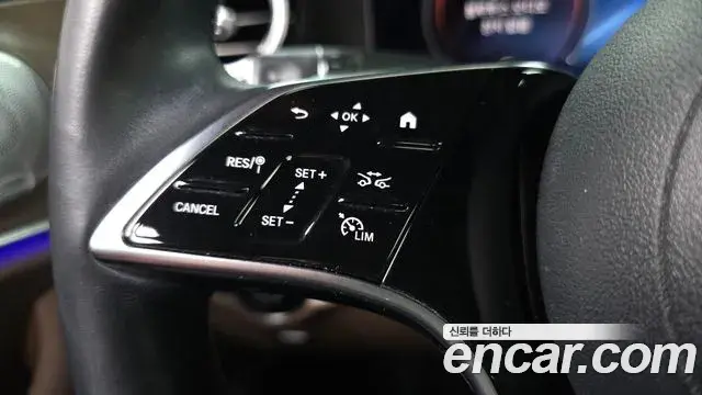 Mercedes-Benz E-Class 2021 — ფოტო 6/20