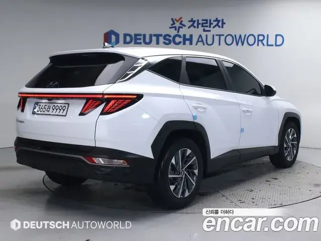 Hyundai Tucson Hybrid 2022 — ფოტო 20/20