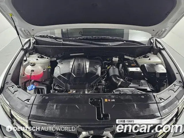 Hyundai Tucson Hybrid 2022 — ფოტო 7/20