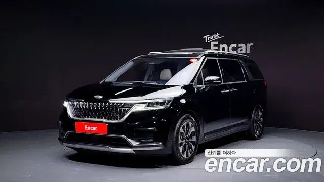 Kia Carnival 2020 — Фото 1/20