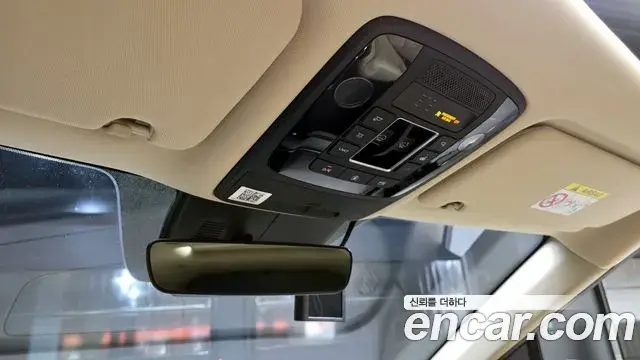 Kia Carnival 2020 — Фото 18/20