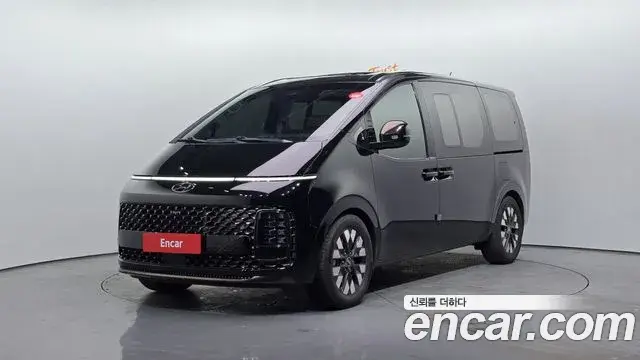 Hyundai Staria 2021 — Photo 18/20