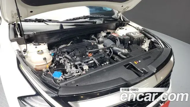 Kia Sportage 2022 — Şəkil 10/20