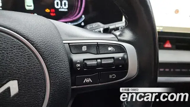 Kia Sportage 2022 — Şəkil 14/20