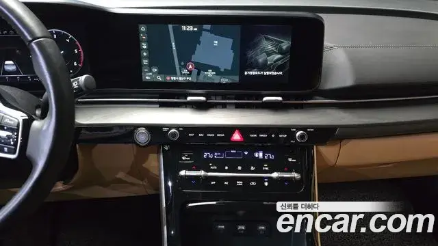 Kia Carnival 2022 — Photo 14/20