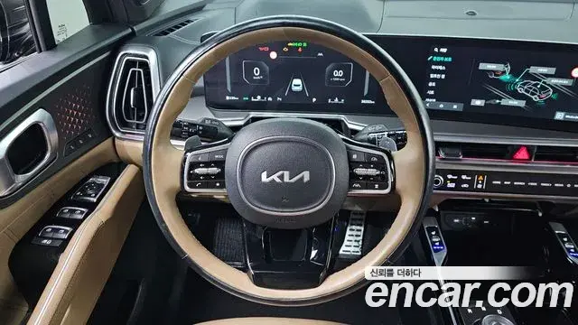 Kia Sorento 2023 — Photo 19/20