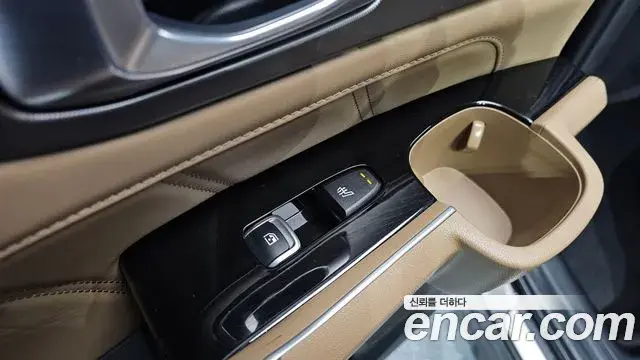 Kia Sorento 2023 — Photo 17/20