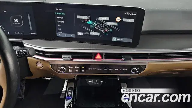 Kia Sorento 2023 — Photo 9/20