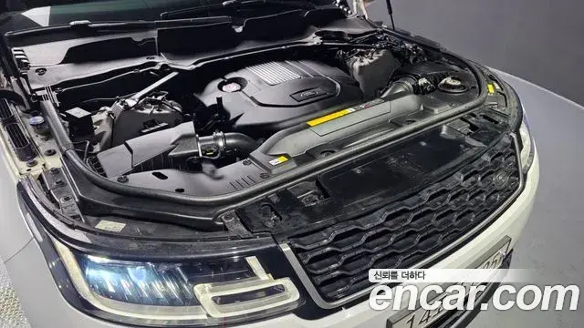 Land Rover Range Rover Sport 2018 — Photo 19/20