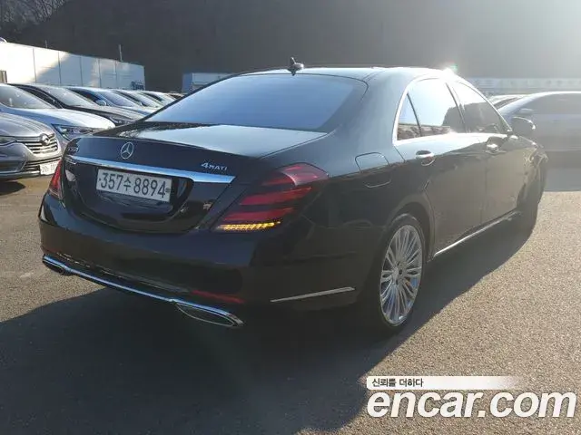Mercedes-Benz S-Class 2019 — ფოტო 16/20