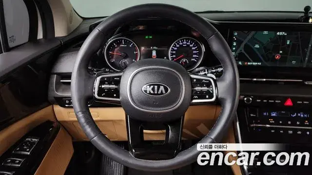 Kia Carnival 2021 — Şəkil 7/20