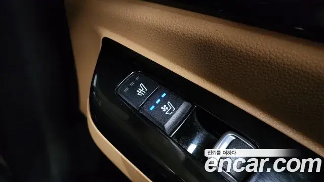 Kia Carnival 2021 — Şəkil 8/20
