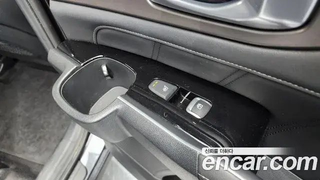 Kia Sorento 2021 — Photo 18/20