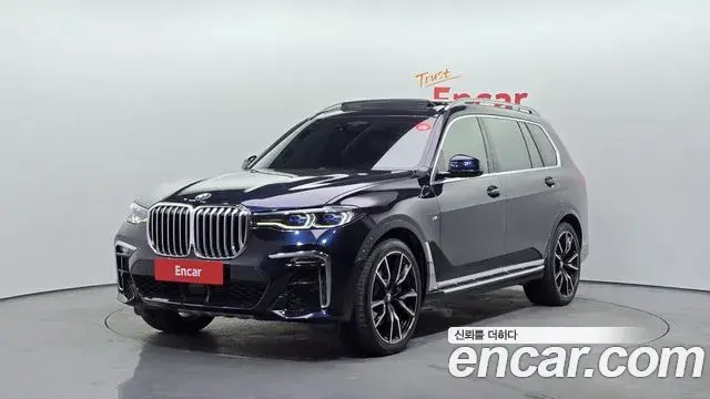 BMW X7 2021 — ფოტო 7/20