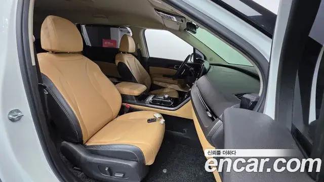 Kia Carnival 2021 — Фото 10/20