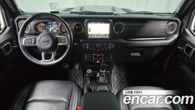 Jeep Wrangler 2023 — Photo 12/20