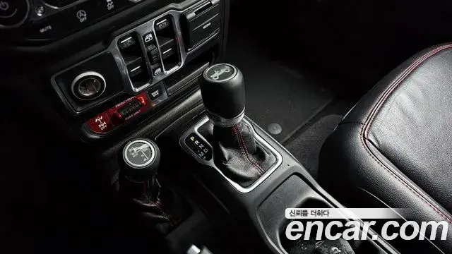 Jeep Wrangler 2018 — Photo 20/20