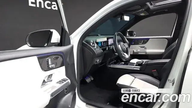 Mercedes-Benz GLB-Class 2021 — Şəkil 4/20