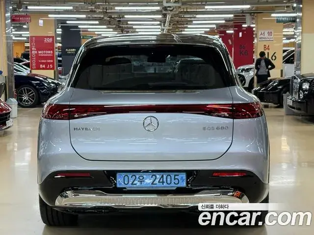 Mercedes-Benz EQS SUV 2024 — Photo 4/20