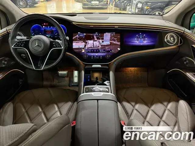 Mercedes-Benz EQS SUV 2024 — Photo 19/20