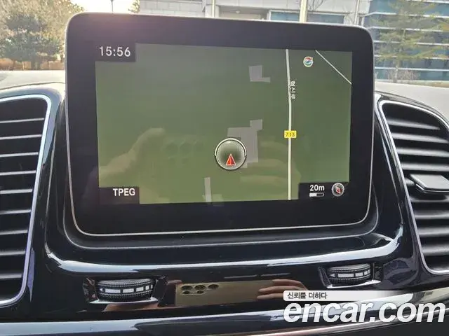 Mercedes-Benz GLE-Class 2018 — Photo 6/20