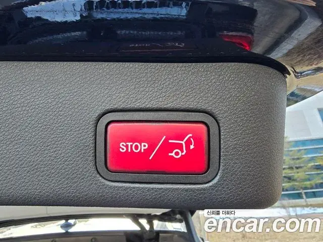 Mercedes-Benz GLE-Class 2018 — Photo 16/20