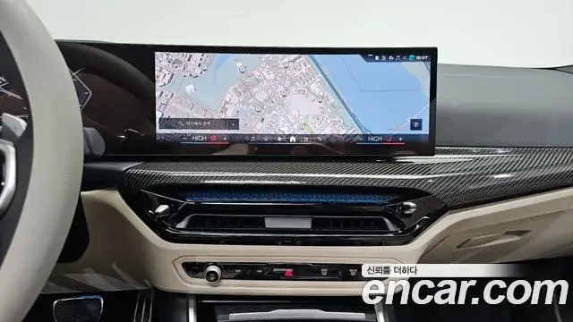 BMW 3 Series 2025 — ფოტო 13/20