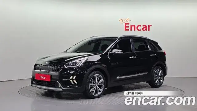 Kia Niro 2019 — Şəkil 16/20