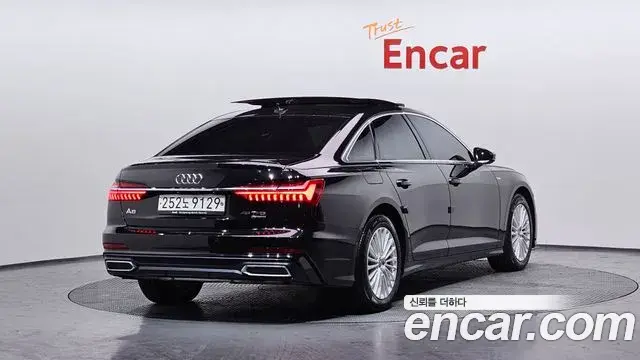 Audi A6 2019 — Фото 2/20