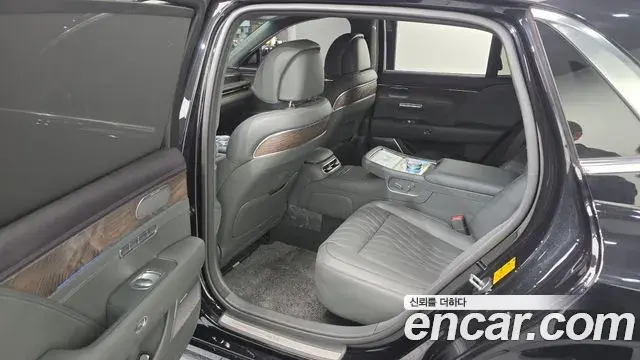 Genesis G90 2023 — Şəkil 9/20