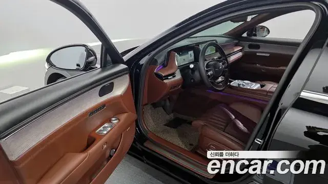 Genesis G90 2023 — Photo 2/20