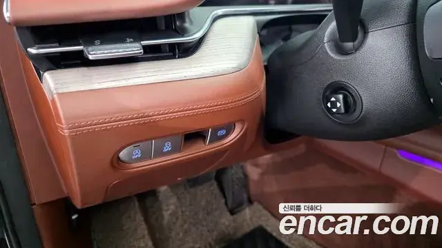 Genesis G90 2023 — Photo 15/20